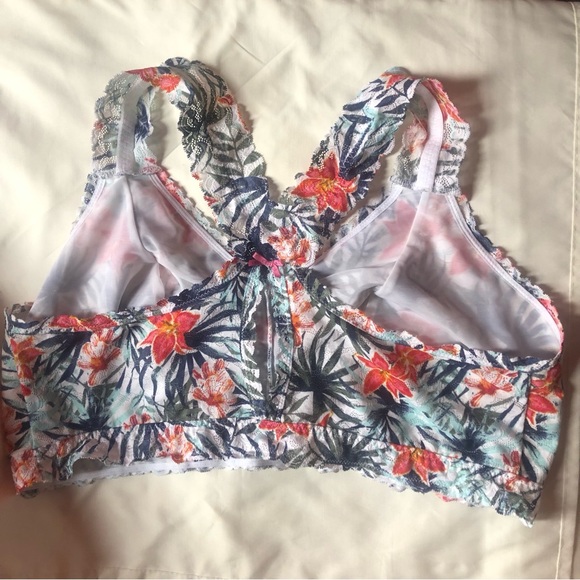 ❤️Cacique Lace Floral Bralette Bra Size 22/24 - Picture 3 of 7